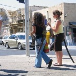 girls-carrying-guns-israel-jew-08