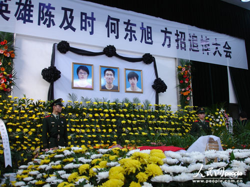 post-90s-gen-students-died-saving-others-in-hubei-02