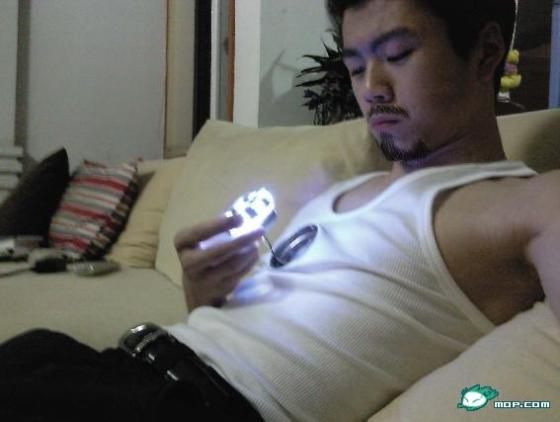 Chinese netizen wearing an Iron Man arc reactor