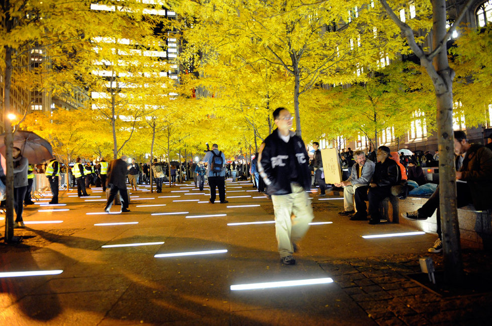 Occupy Wall Street Protesters Cleared Out, Chinese Reactions ...