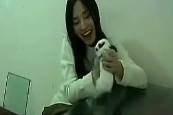 Rabbit Crushing Video Girl Comes Forth, Apologizes, Explains - chinaSMACK